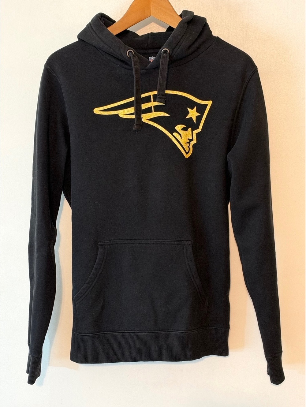 NFL Pro Line New England Patriots Black Pullover Hoodie Size L